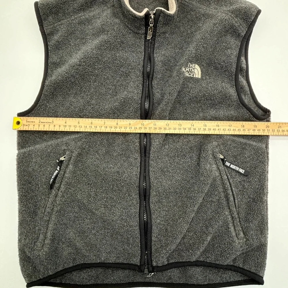 The North Face Fleece Vest Mens Medium Gray Full Zip‎ Sleeveless Jacket